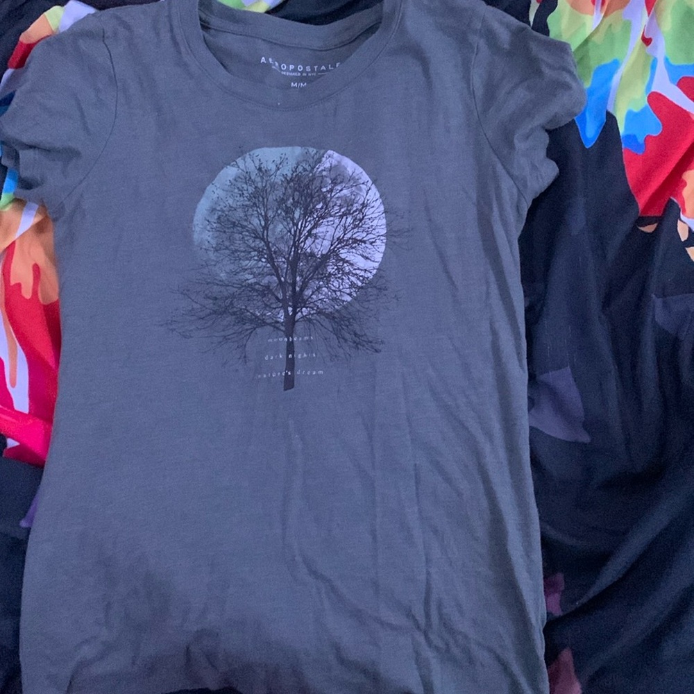 Aeropostale shirt. Size:Small, color:Green